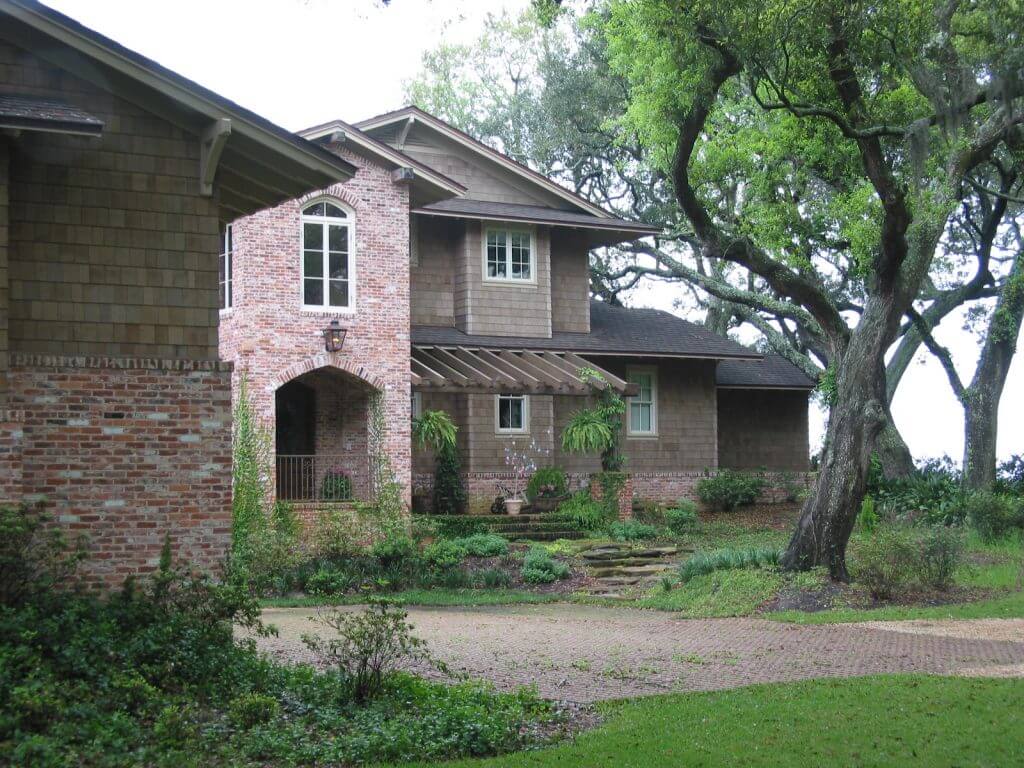 Pensacola residence steps and oak trees